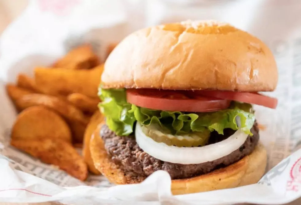 Most Remaining Fuddruckers Are In Texas, Here’s Where To Find Them