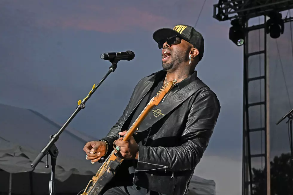 Ayron Jones Wants to Be This Generation’s ‘Guitar’ Guy – Are You In?